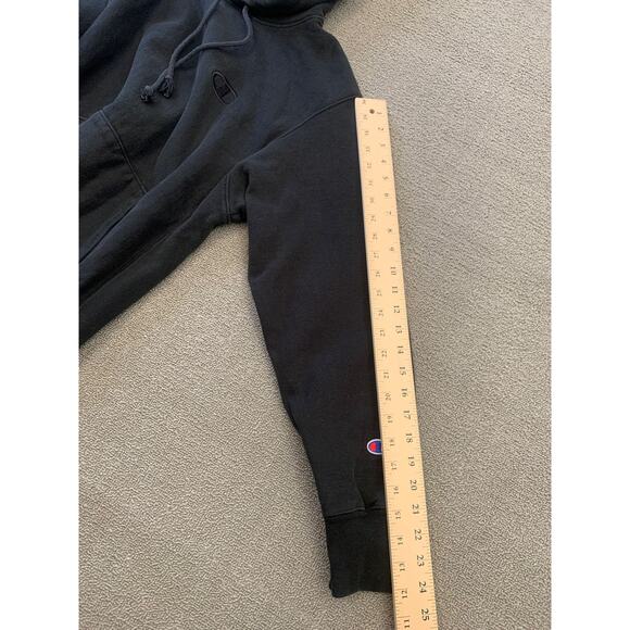 Champion Men Medium Black Reverse Weave Hoodie Sweatshirt - Picture 9 of 14